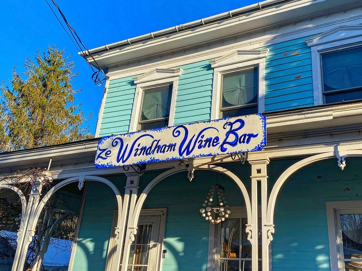 Larry Sharpe Ze Wine Bar